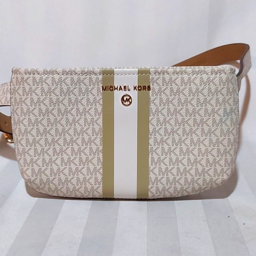 6. MICHAEL KORS LEATHER BELT BAG NWT! - Size S / M